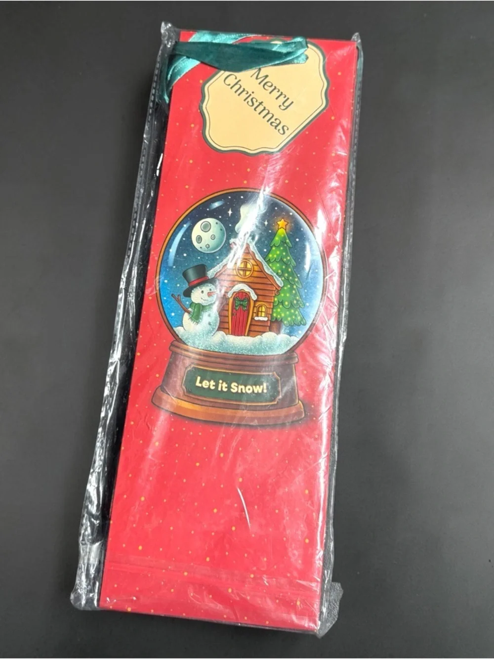 Christmas Wine Gift Bags 4 Pack Snow Globe Hostess Gift Holiday Wrap NWT